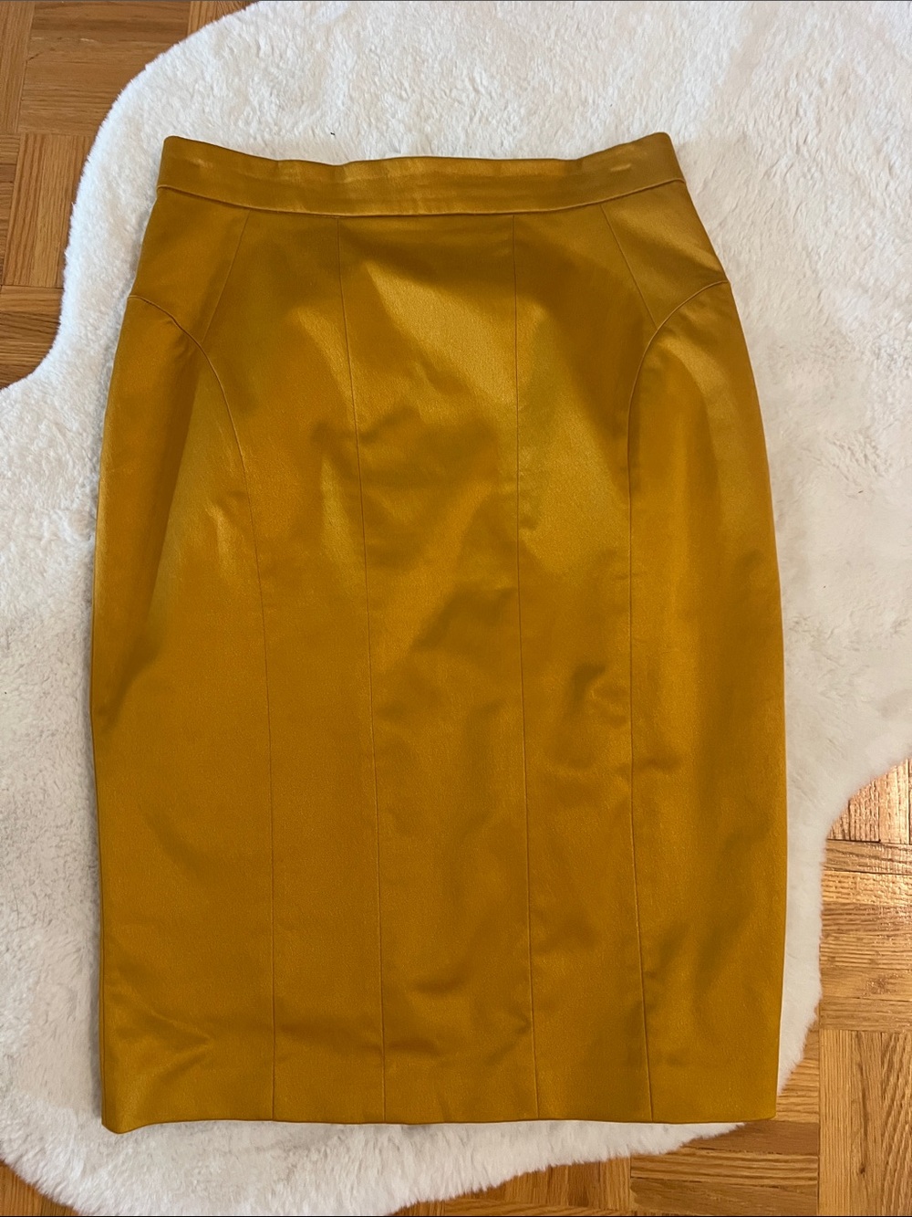 D&G Women's high waisted golden Pencil Skirt